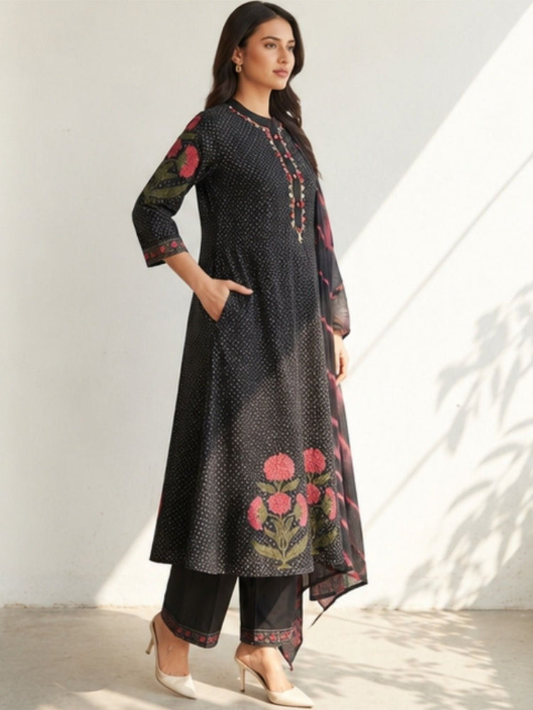 pure-cotton-hand-embroidered-hand-block-print-anarkali-paired-with-ombre-shade-kota-doria-dupatta-black-4