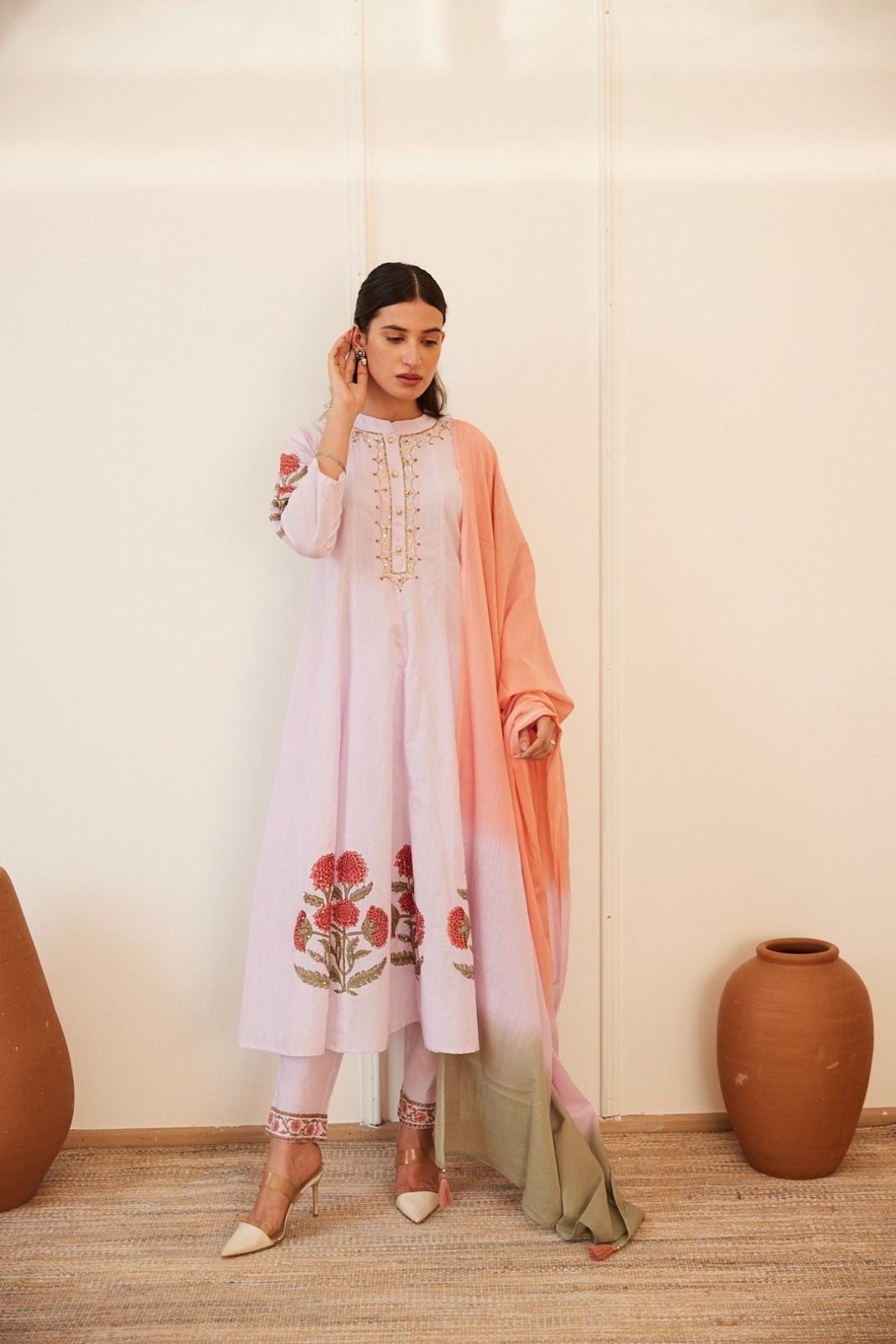 pure-cotton-hand-embroidered-hand-block-print-anarkali-with-separate-inner-multi-shade-dupatta-lavender-3