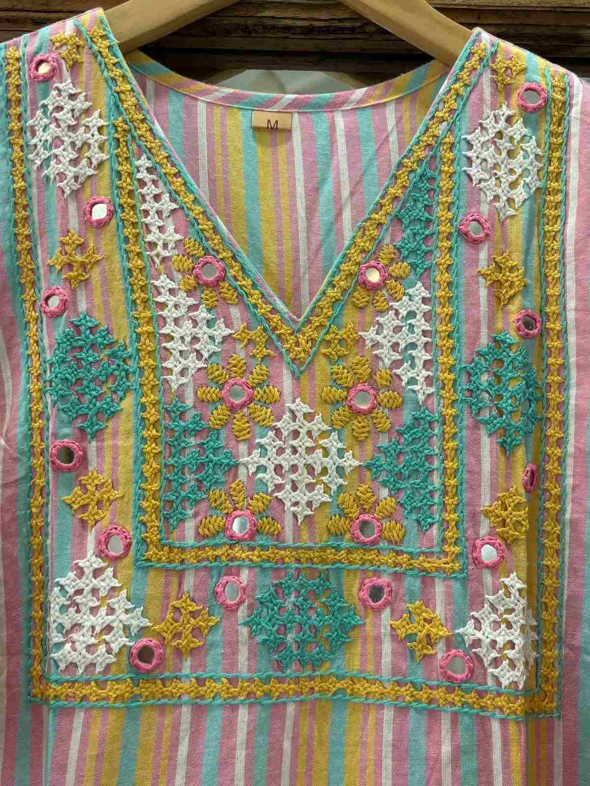 pure-cotton-handloom-hand-embroidered-kurta-baby-pink-2