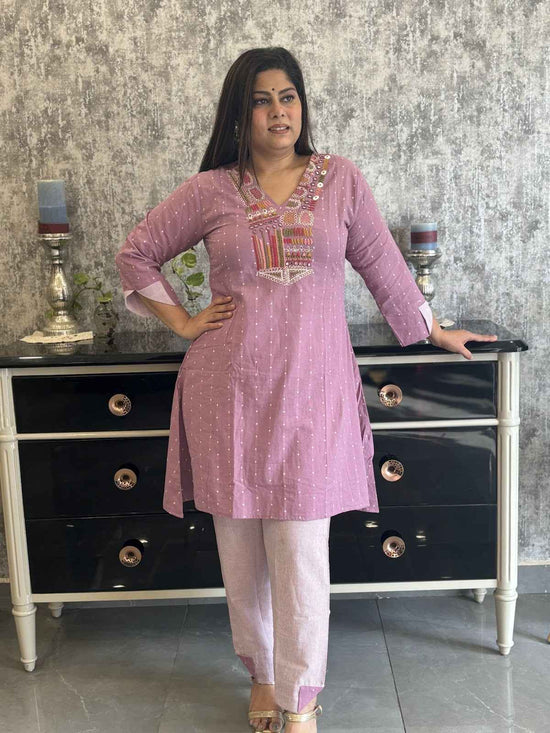 pure-cotton-handloom-jamdani-hand-embroidered-co-ord-set-lavender-1