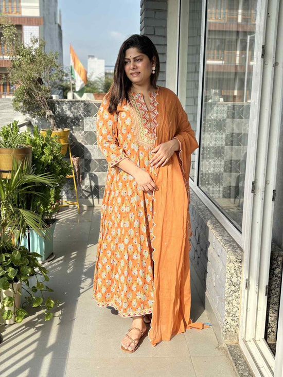 pure-cotton-jaipuri-print-double-layered-gown-with-mul-cotton-dupatta-mustard-1
