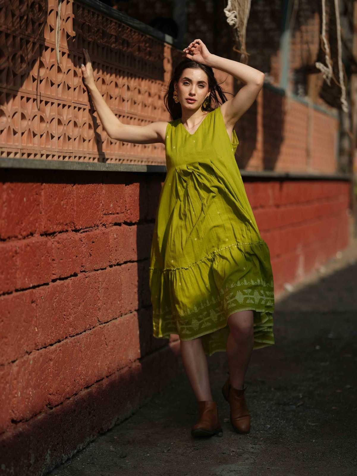 pure-cotton-jamdani-dress-with-shrug-blue-3