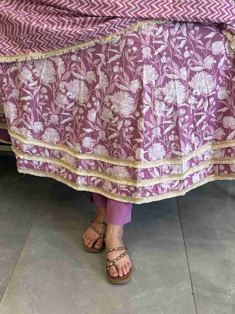pure-cotton-printed-anarkali-with-heavy-borders-lavender-3