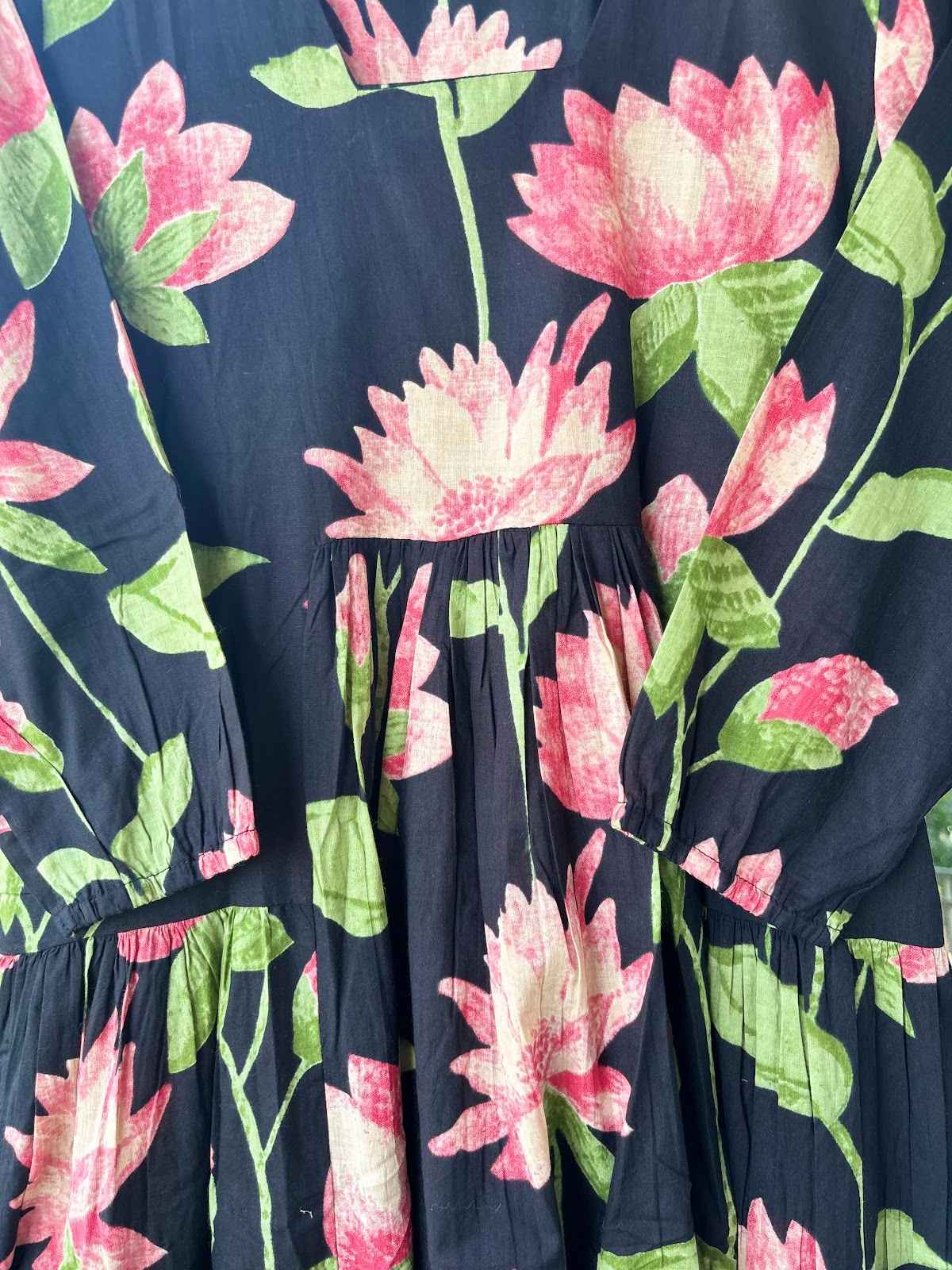 pure-cotton-printed-dress-with-gathers-both-side-pockets-black-2