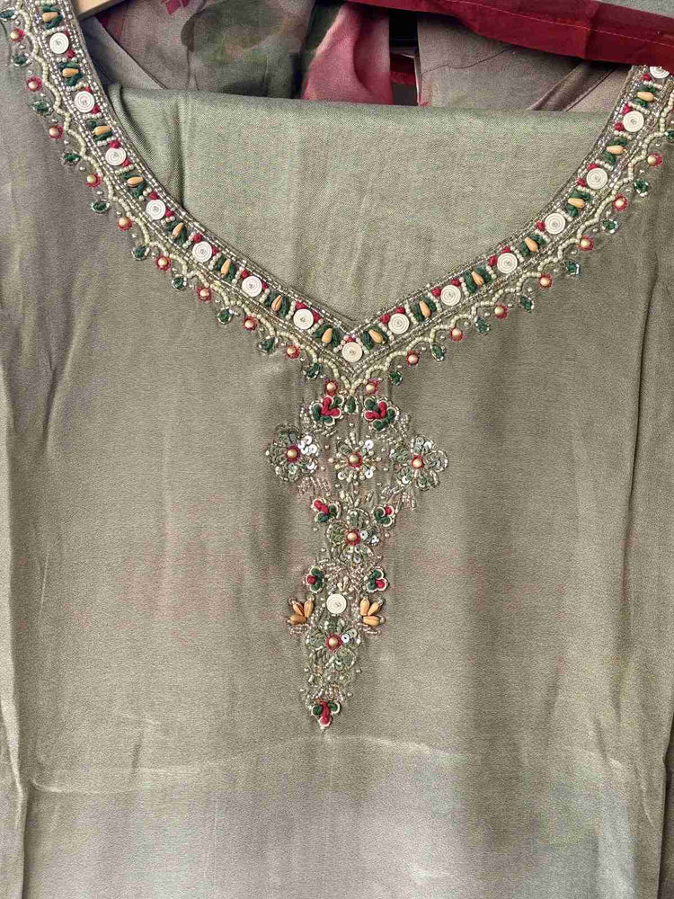 pure-crepe-hand-embroidered-digital-print-suit-set-paired-with-pure-organza-dupatta-cheeku-2