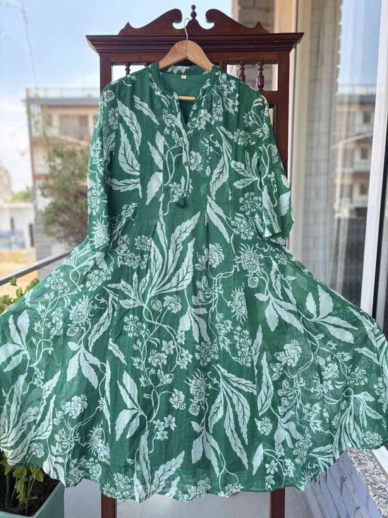 pure-kota-doria-a-line-kurta-with-lining-green-1