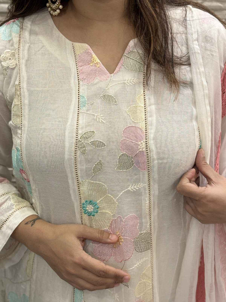 pure-mul-chanderi-embroidered-anarkali-with-cotton-lining-off-white-2