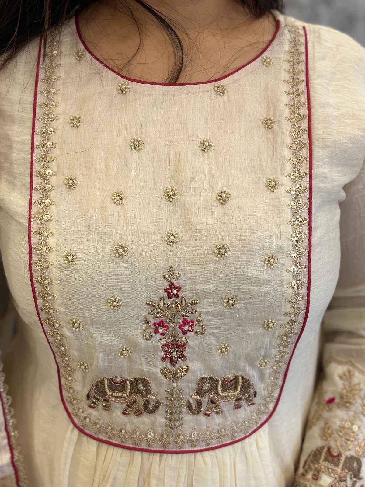 pure-mul-chanderi-hand-embroidered-a-line-suit-set-paired-with-tissue-organza-dupatta-ivory-2