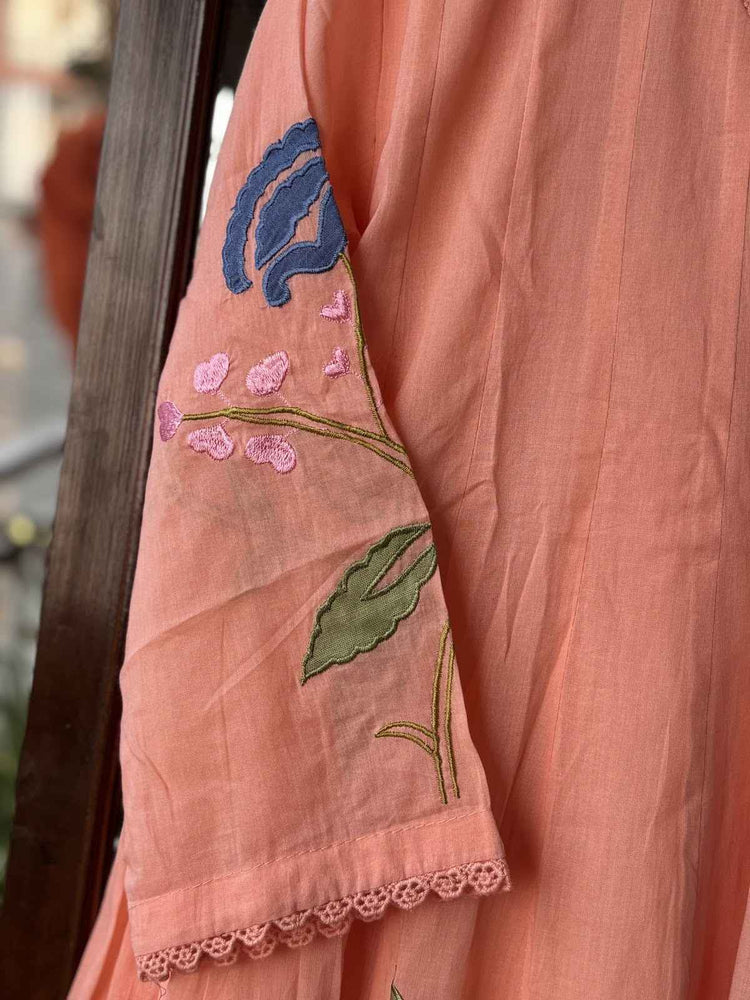 pure-mul-cotton-appliquÃ©-work-anarkali-dress-with-lining-peach-3