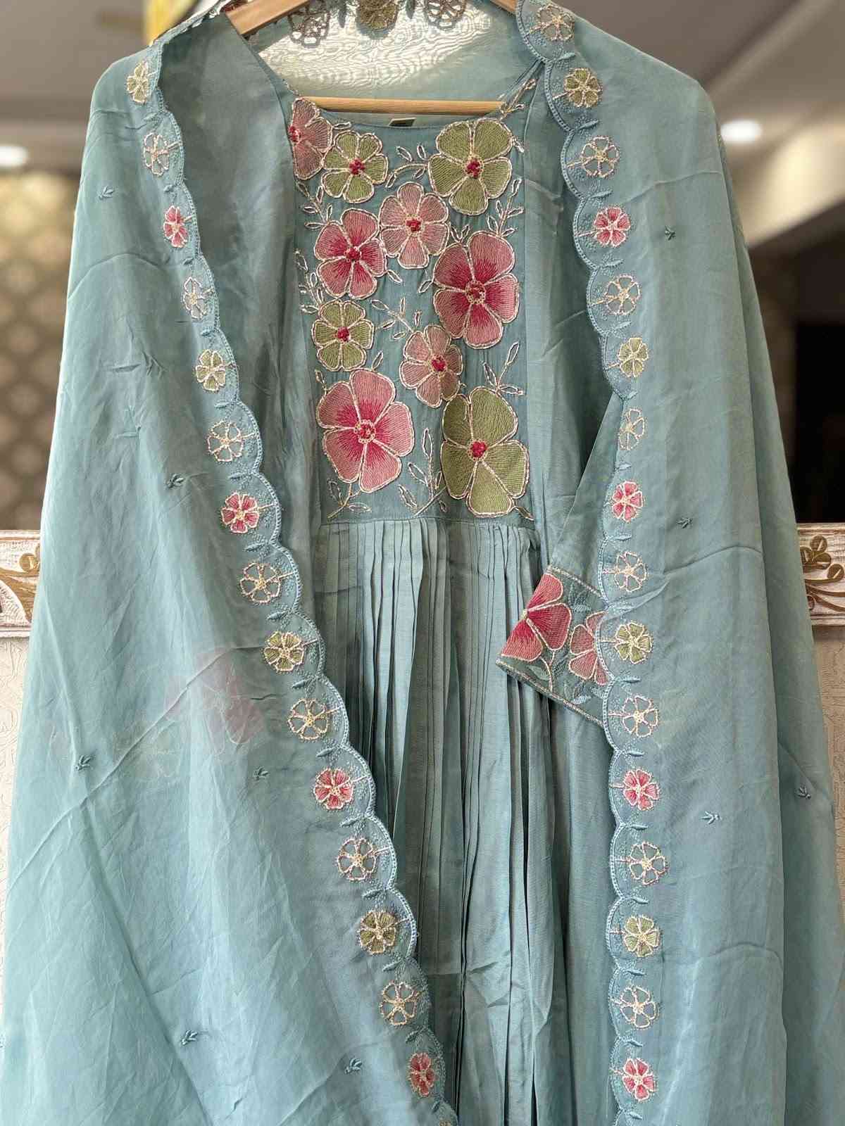 pure-muslin-hand-embroidered-suit-set-with-heavy-gathers-at-front-back-paired-with-scalloped-dupatta-with-embroidery-sky-blue-2