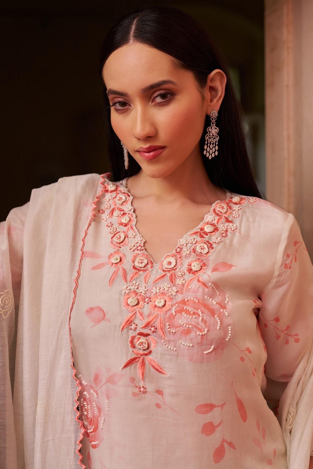 pure-organza-embroidered-straight-fit-suit-set-with-cotton-lining-paired-with-chanderi-embroidered-dupatta-off-white-and-peach-4