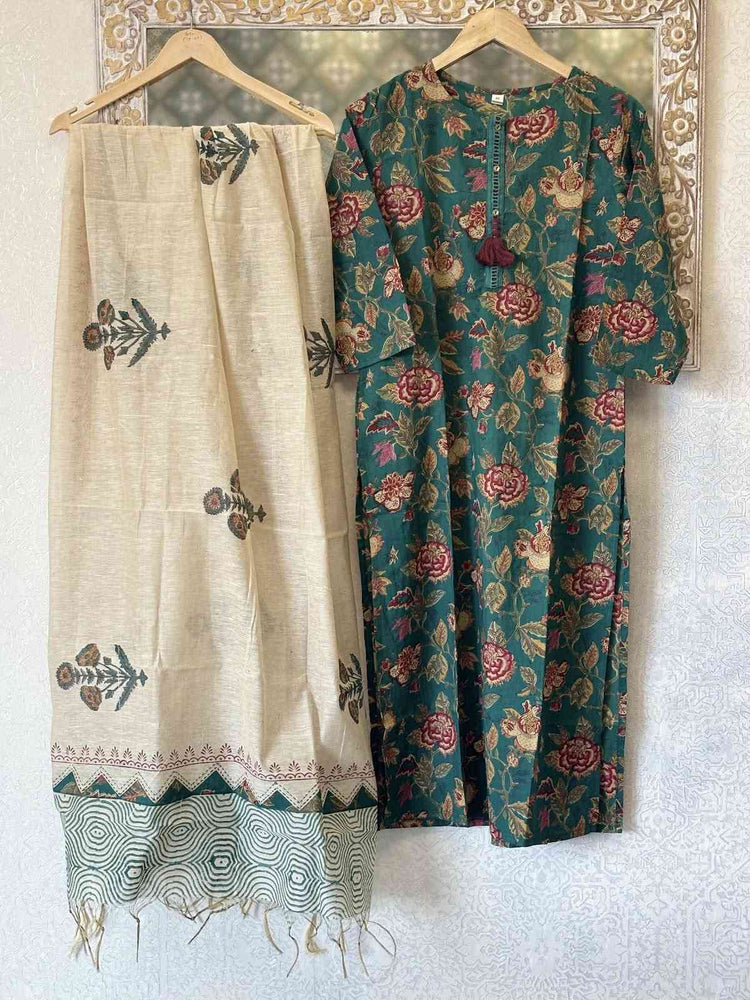 pure-sanganeri-cotton-suit-set-paired-with-handloom-chander-hand-block-dupatta-green-1