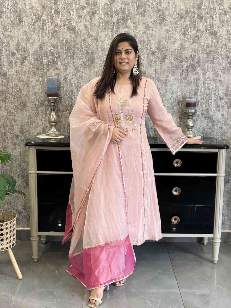 pure-tissue-chanderi-hand-embroidered-a-line-suit-set-paired-with-organza-dupatta-pink-1