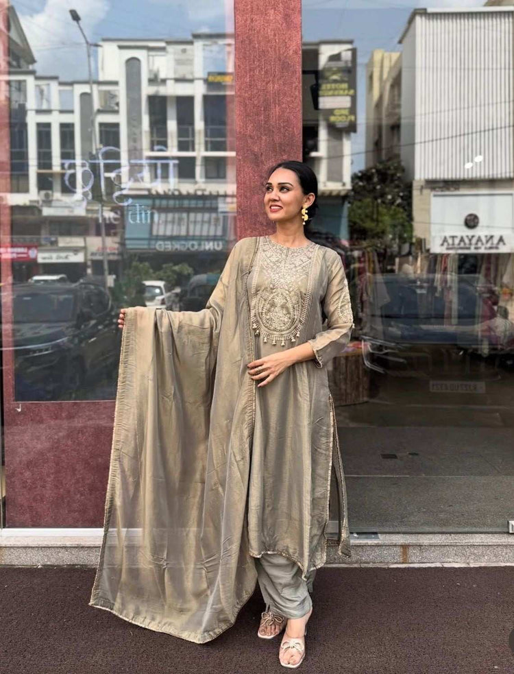 pure-tissue-organza-hand-embroidered-anarkali-with-embroidered-motif-at-the-back-also-paired-with-tissue-organza-dupatta-dusty-green-1