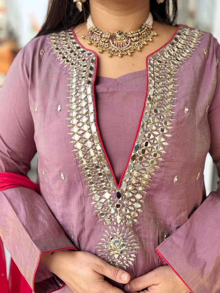 shimmer-silk-hand-embroidered-anarkali-with-seperate-bustier-paired-with-pure-chiffon-dupatta-lavender-2
