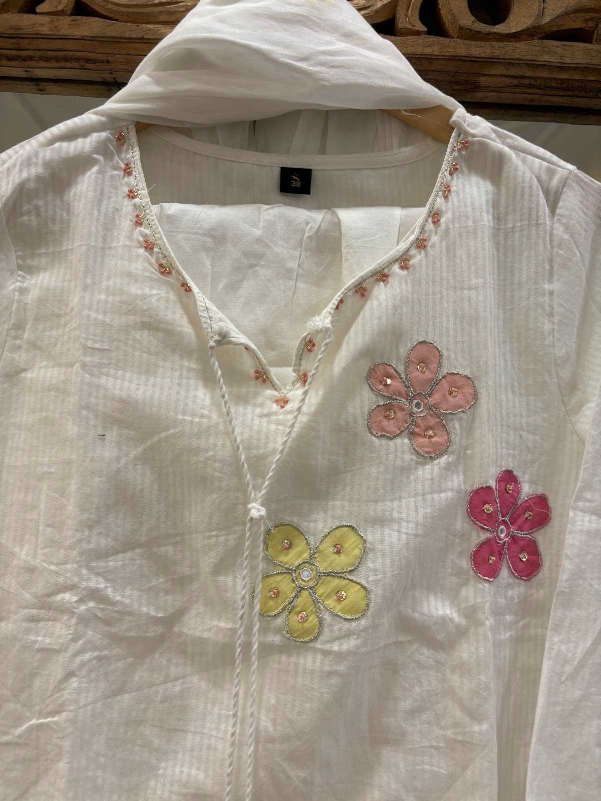 silly-cotton-applique-work-suit-set-with-lining-off-white-3