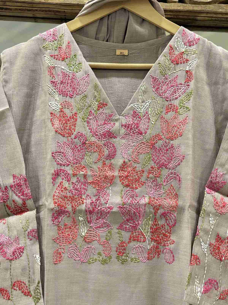 soft-chanderi-straight-fit-suit-set-with-katha-embroidery-grey-2