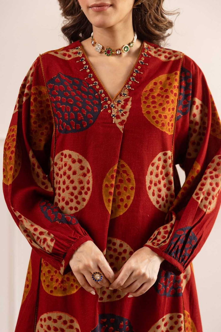 soft-cotton-flex-print-relaxed-with-pant-set-with-embroidered-neck-maroon-3